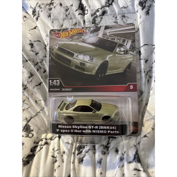 Hot Wheels Premium Nissan Skyline GT-R BNR34 1:43 - Modèle 2024 Vert, Neuf Sous Blister